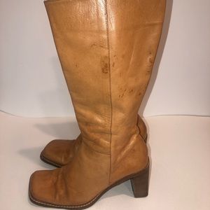 COPY - Urban Cowgirl Boots sz 9
